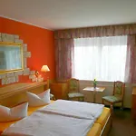 Hotel Garden 3*