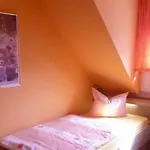 Garden Hotel 3*