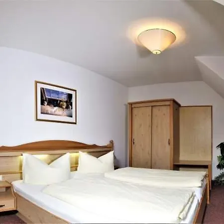 Garden Hotel