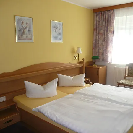 غاردن بوتسن