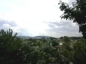 Garden באוטזן