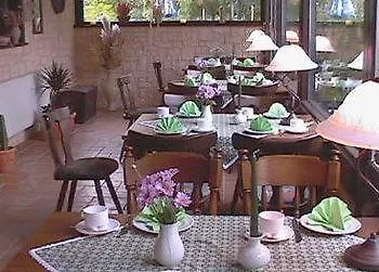 מלון Garden באוטזן