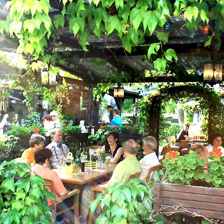 מלון Garden